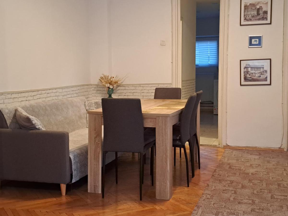 Downtown Apartment Piata Romana بوخارست المظهر الخارجي الصورة